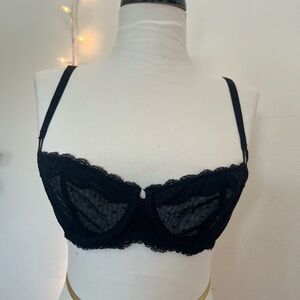 Chic Black Lace Polka Dot Mesh Underwire Bra